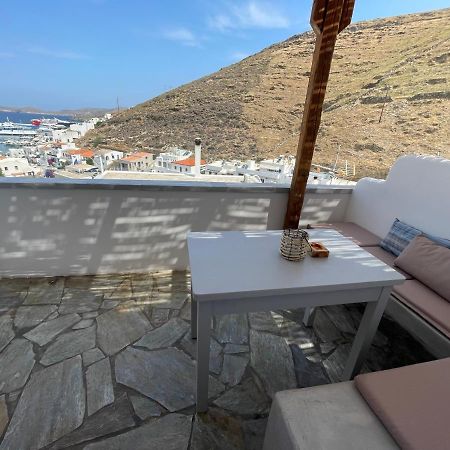 Juli'S Suites Merichas Bagian luar foto