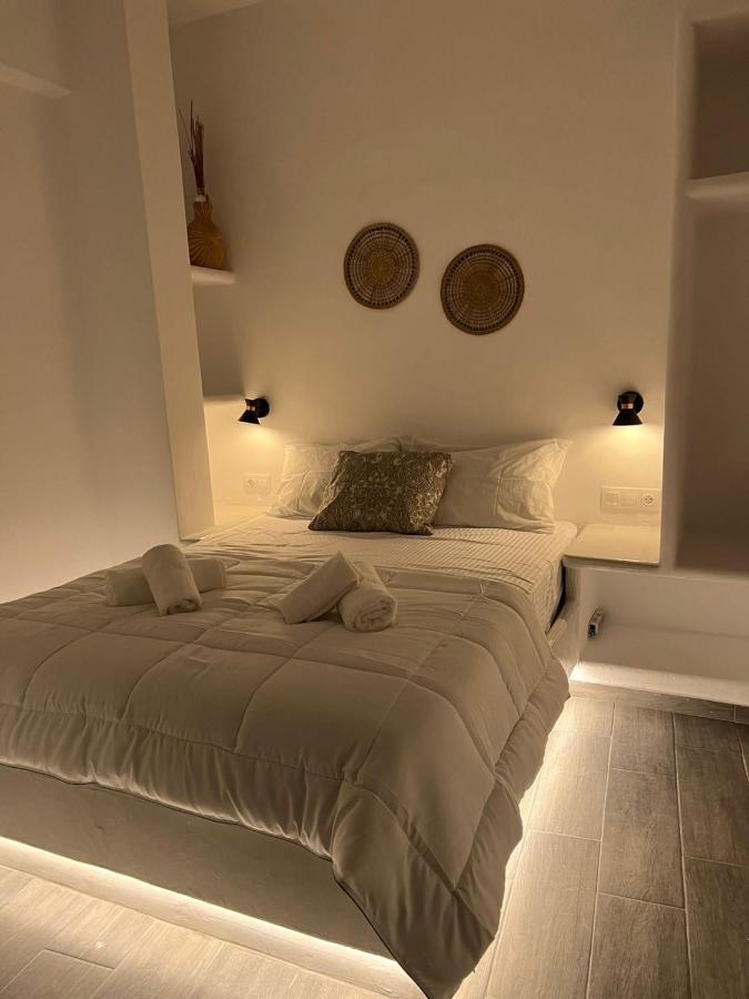 Juli'S Suites Merichas Bagian luar foto